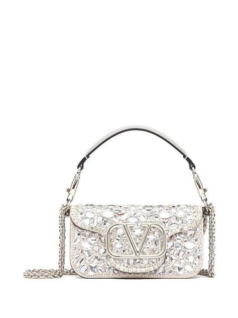 FARFETCH: MEET THE MODERN BRIDE - VALENTINO GARAVANI… Silver Valentino Bag, Silver Designer Bag, Silver Coach Bag, Sparkly Bag, Valentino Bag, Silver Bag, Valentino Garavani Bag, Luxury Bags Collection, V Logo