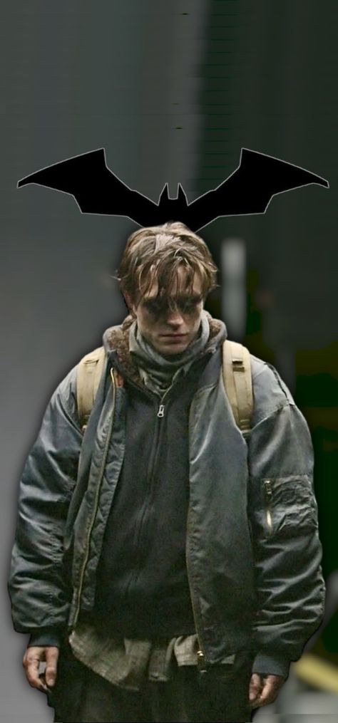 Robert Pattinson Drifter Outfit The Batman Robert Pattinson Drifter, Drifter Outfit, Easy Mens Halloween Costumes, Batman Outfits, Ghost Drawing, Matching Halloween Costumes, Manchester United Wallpaper, Batman Costume, Batman Poster