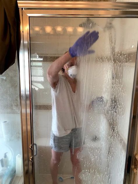 How to Remove Hard Water Stains from Glass. A few simple steps, tools and a whole lot of elbow grease is all it takes to get your glass shower doors looking like new in no time! #hardwater #hardwaterstains #cleaninghacks #howtoremovehardwaterstains #barkeepersfriends #diy#hardwatershowers Deep Cleaning Hacks, Cleaning Painted Walls, Hard Water Stain Remover, Bar Keepers Friend, Deep Cleaning Tips, Hard Water Stains, Household Cleaning Tips, Clean Dishwasher, Glass Shower Doors