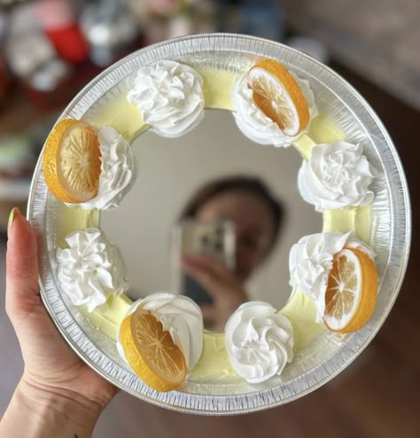 Food Mirror, Fake Food Decor, Spiegel Diy, Fake Cakes, Fake Food Props, Diy Aesthetic, Cute Furniture, Food Decor, Funky Decor