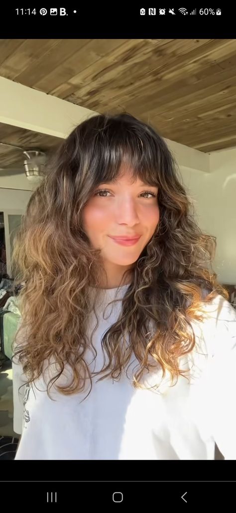 Feather Bangs Curly Hair, Thick Bangs Curly Hair, Long Wavy Hair Fringe, Middle Part Bangs Curly, Crimped Hair With Bangs, Face Framing Bangs Wavy Hair, Wispy Curly Bangs, Straight Bangs Curly Hair, Subtle Shag Haircut