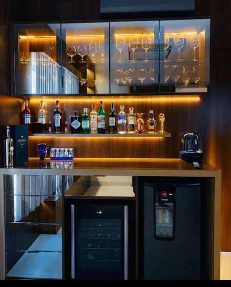 Ideas De Mini Bar En Casa, Modern Mini Bar Designs For Home, Bar Na Sala, Mini Bar At Home Modern, Vintage Bar Aesthetic, Mini Bar Home, Home Coffee Bar Station, Backgrounds Coffee, Instagram Story Coffee