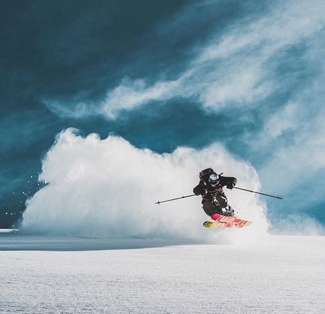 How to make your own snow squall Skiing Photography, Ski Inspiration, Freeride Ski, Ski Bums, Powder Skiing, Ski Mountain, Backcountry Skiing, Snowboarding Women, Alpine Skiing