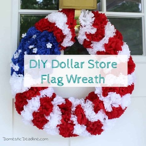 Patriotic Wreath Diy, Easy Wreath, Flag Diy, Flag Wreath, Easy Wreaths, Christmas Wreaths Diy Easy, Patriotic Decor, Patriotic Crafts, Blue Wreath