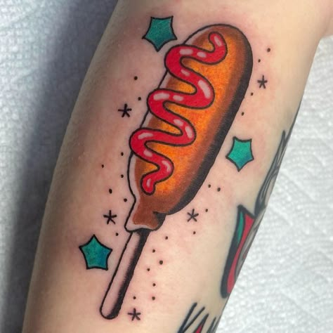 Food Tattoo Ideas, Sorry Mom Tattoo, Cool Nature Tattoos, Food Tattoo, Nature Tattoo Ideas, Sushi Pizza, Feminine Skull Tattoos, Traditional Tattoo Inspiration, Tattoo Apprenticeship