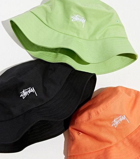 Stussy Stock Bucket Hat Shawn Stussy, Bucket Hat Outfit, Bucket Hat Fashion, Smiley Piercing, Hat Party, Stylish Caps, Mens Bucket Hats, Outfits With Hats, Cute Hats