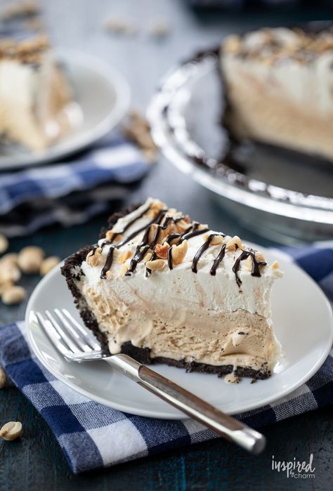 Peanut Butter Ice Cream Pie, Pie With Oreo Crust, Unique Pie Recipes, Pie Ideas, Peanut Butter Dessert Recipes, Butter Desserts, Ice Cream Pie, Butter Ice Cream, Dessert Oreo