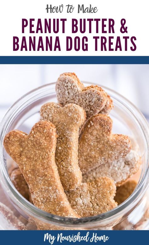 Cafe Pastries, Doggie Cookies, Homemade Peanut Butter Dog Treats, Peanut Butter Banana Dog Treats, Banana Dog Treat Recipe, Banana Dog Treats, Cookies Banane, Dog Cookie Recipes, Pantry Recipe