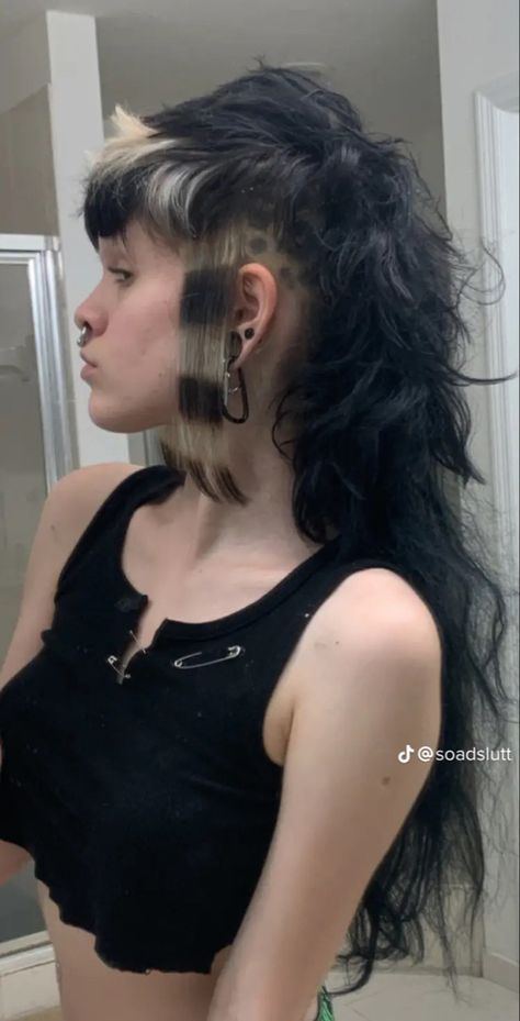 Medium Punk Haircut, Punk Side Shave, Gothic Mullet Hair, Hair Styles For Mullets, Punk Goth Hairstyle, Long Hairstyles Character Design, Wolfhawk Hair, Grunge Hair Dos, Ear Tails Hair Punk