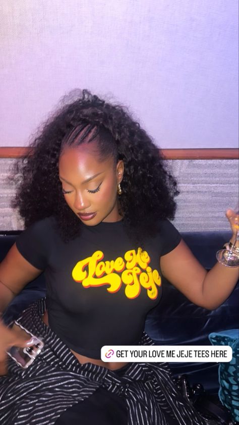 Tems Singer Hairstyles, Tems Singer Outfit, Tems Hair, Tems Singer, Tems Baby, Kehlani Instagram, Selfie Art, Protective Hairstyles Braids, Dark Skin Beauty