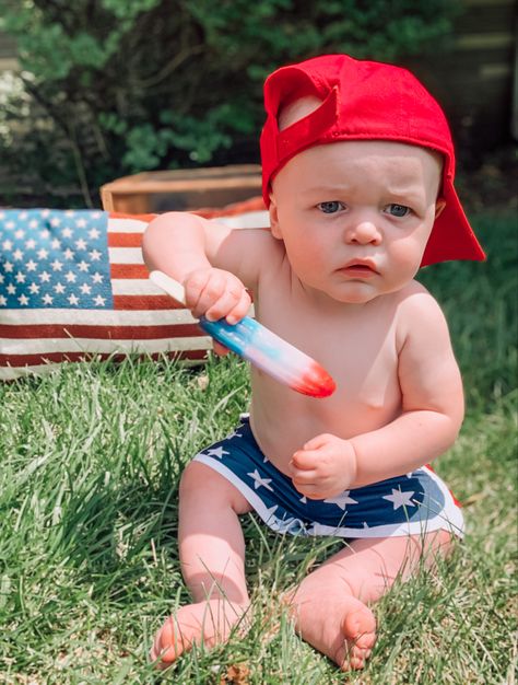 Toddler at home photo shoot fourth of july 1st 4th Of July Baby Boy Pictures, Forth Of July Baby Photo, Baby Boy Summer Photo Shoot Ideas, First Fourth Of July Baby Boy, 4th Of July Photo Shoot Toddler, July 4th Baby Photoshoot, Patriotic Baby Photo Shoot, 4th Of July Pictures Baby, Fourth Of July Milestone Picture