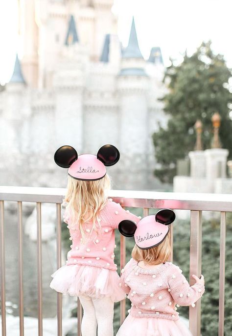 Disney Outfits Girls, Kids Disney Outfits, Disney Family Outfits, Trip To Disney World, Disney With A Toddler, Disney World Outfits, Disneyland Outfits, Disney Toddler, Outfits To Wear