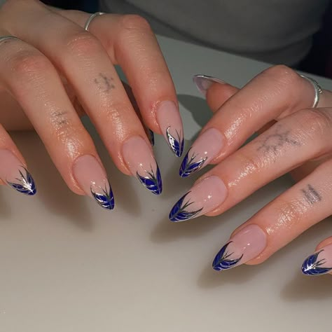 Chrome Nail Designs, Blue Prom Nails, Long Coffin Nails, Aesthetic Butterfly, Chrome Nails Designs, Butterfly Blue, Chrome Nail, Nails Aesthetic, Short Square Nails