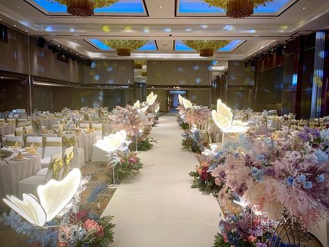 Debut Stage Decoration, Walkway Decor, Aisle Decor Wedding, Debut Theme, Wedding Walkway, Indoor Wedding Decorations, Ethereal Elegance, Dream Wedding Reception, Wedding Hall Decorations