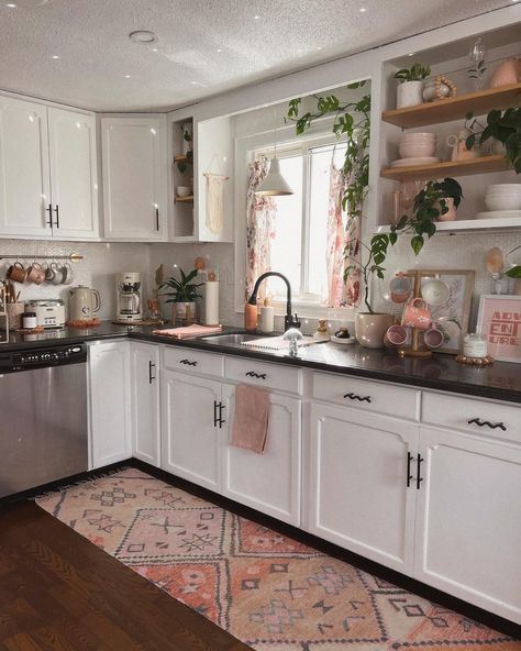 Transform your kitchen into a boho haven with a touch of feminine charm! 🌸✨ Embrace the soothing glow of our all-natural Vellabox candles. Delight your senses with our monthly candle delivery and experience the magic yourself. Click the link to get started today! 💕🕯️

📷: @styledby.rhonda

boho vibes
pink aesthetic 
boho aesthetic Condo Decorating Kitchen, Feminine Kitchen, Future Mansion, Aesthetic Kitchen Decor, Future Decor, Every Aesthetic, Girl Apartment, Gorgeous Homes, Kitchen Mood Board