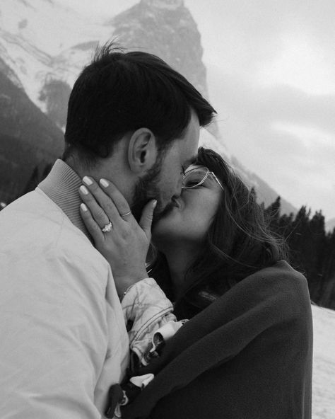 — Capturing proposals in the mountains is my new favorite thing and it was an incredible honour to be present in this moment for T & K. The recent snow fall in southern Alberta was a surprise and I was worried the peaks would be hidden but of course the mountains made sure to show themselves right when it was time. T contacted me to capture his surprise proposal outside in nature and Quarry Lake Park was the perfect backdrop. They came to Canmore for a weekend getaway and T surprised his pa... Cave Couple Photoshoot, Ski Lift Engagement Photos, Snow Mountain Couple Photos, Snowy Mountain Engagement Photos, Mount Rainier Couples Photos, Quarry Lake, I Am Worried, Southern Alberta, Snow Fall