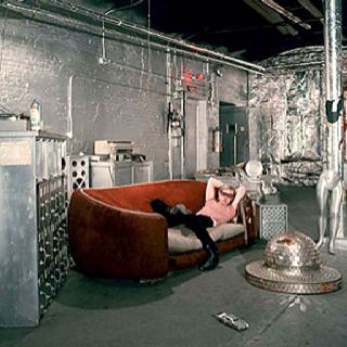 Inside Andy Warhol's Factory.  Silver paint and tin foil everywhere. Warhol Factory, Richard Hamilton, James Rosenquist, Andy Warhol Pop Art, Andy Warhol Art, Edie Sedgwick, Warhol Art, Red Couch, Robert Rauschenberg