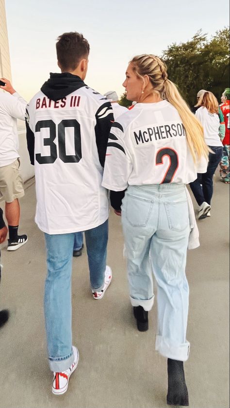 Boyfriend Boyfriend, Bf Game, Bengals Football, With My Boyfriend, Game Outfit, Football Game Outfit, Game Pictures, Football Outfits, Gameday Outfit