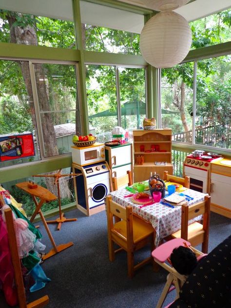 I spent so much time in awe at how much window space there was! This is such a beautiful area for a dramatic play center! I then noticed the ironing table and clothes drying rack and thought these were incredible additions to make your space really feel like a laundry area! Home Corner Ideas, Home Corner Ideas Early Years, Kids Play Corner, Home Preschool, Role Play Areas, Play Corner, Home Corner, Preschool Rooms, Corner Ideas