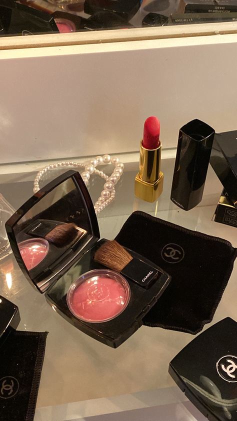 Chanel Lipstick Aesthetic, Dark Coquette Makeup Aesthetic, Ysl Makeup Aesthetic, Chanel Red Lipstick Aesthetic, Dark Feminine Aesthetic Makeup Products, Rosé Core, Blair Waldorf Aesthetic, Tom Ford Fragrance, Old Money Style