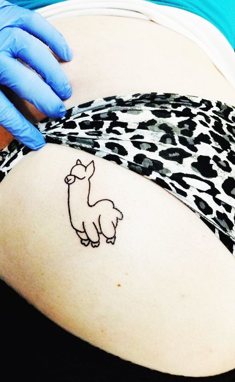 Llama!! Me and my past bf got a llama from Rio de Janet when he deployed and named him with like ten names!!!! Lol Llama Tattoo, Key Necklace Vintage, Beginner Tattoos, Crazy Dog, Llama, Mini Tattoos, Future Tattoos, Infinity Tattoo, Alpaca