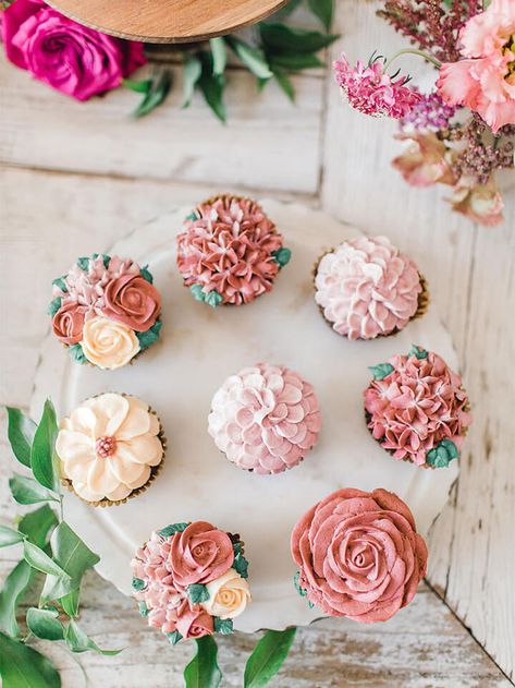 Garden Party Inspiration | Blog | Botanical PaperWorks Fairy Garden Birthday, Magical Fairy Garden, Garden Birthday Party, Fairy Cupcakes, Fairy Theme Party, Flower Birthday Party, Fairy Garden Birthday Party, Fairy Garden Party, Floral Cupcakes