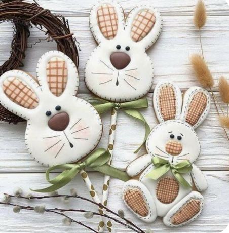 Easter Bunny Cookies, Easter Sugar Cookies, Spring Cookies, Bunny Cookies, Easter Baking, Sugar Cookie Designs, Cutout Sugar Cookies, Pretty Cookies, Easter Cupcakes