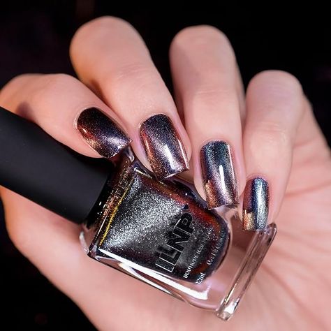 #affiliate BLACK TO RED MAGNETIC - Prepare to be pulled in by this enigmatic black-to-red magnetic! Magnetic wand NOT included in this listing Nail Polish Red, Popular Nail Colors, Magnetic Nail Polish, Shimmer Nail Polish, Nail Shimmer, Black Nail Polish, Magnetic Nails, Holographic Nail Polish, Best Nail Polish