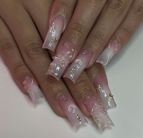 Nail Inspo Long, Acrylic Nails Y2k, Long Nails Acrylic, Quince Photoshoot, Nails Y2k, Punk Nails, Cute Acrylic Nail Designs, Dope Nail Designs, Simple Acrylic Nails