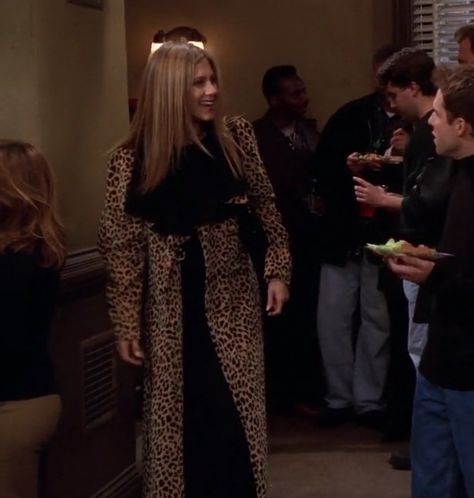 Rachel Green Christmas Outfit, Ny Winter Outfits, Autumn 90s, Jennifer Anniston Style, Rachel Green Hair, Green Winter Coat, Rachel Green Friends, Rachel Green Style, Friends Outfits