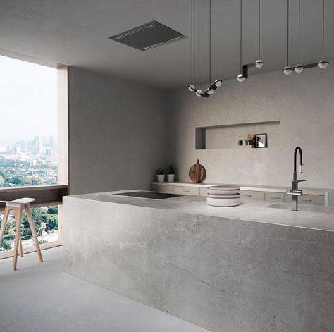 An element of industrial design is about stripping a space back to its raw materials and celebrating their unfiltered beauty. Dekton Soke… Concrete Backsplash, Screed Floors, Kitchen Ideas Modern Luxury, Cement Floor, Industrial Kitchen, Minimalist Kitchen, 인테리어 디자인, Modern Kitchen Design, Modern Kitchen