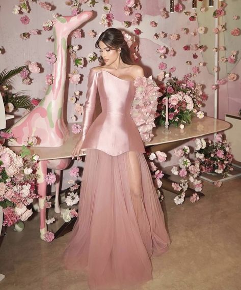 Pf Ideas, Dress One Shoulder Long, Dress With 3d Flowers, Long Sleeve Satin Dress, Dinner Gowns, Dream Prom Dress, Lehenga Designs Simple, Formal Occasion Dress, Pink Evening Dress