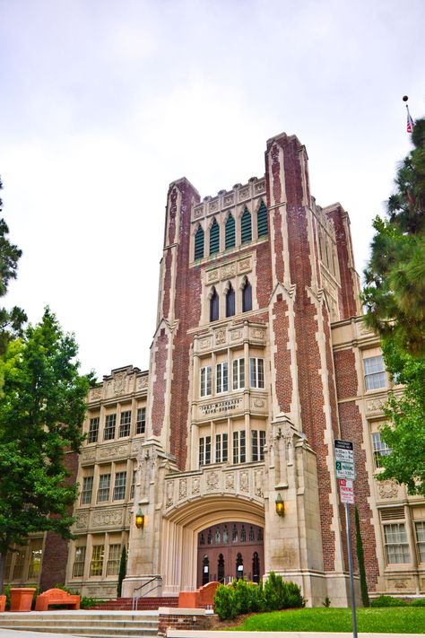 John Marshall High School In Los Angeles Eve Babitz, White Oleander, John Marshall, Park Plaza, Location Plan, California Living, Places To Live, Black Dahlia, Vintage Los Angeles