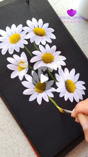 Swati Pandey | OneStroke Flower painting on Instagram: "Graceful Daisies in One Stroke: Where simplicity meets beauty on canvas. ❤️
.
.
.
.
.
.
#painting #acrylicpainting #flowerpainting #floral #onestroke #artwork #viralreels #artvideos #trendingreels #aesthetic #ａｅｓｔｈｅｔｉｃ #wocol_official" 4d Painting On Canvas, Daisy Flower Acrylic Painting, Flower Pot Drawing Painting, Daisy Canvas Painting, Canvas Flower Painting Ideas, Easy Flower Paintings For Beginners, Flower Painting Ideas On Canvas, Drawing Daisies, Daisy Flower Painting