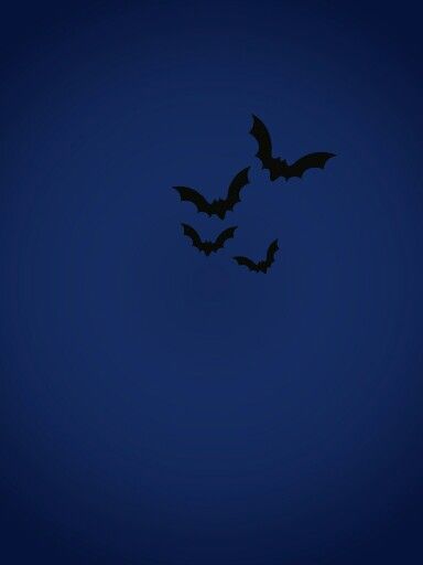 Iphone / android background wallpaper Halloween dark night bats October scary haunted creepy simple blue Blue Bat Aesthetic, Dark Blue Fall Aesthetic, Dark Blue Halloween Wallpaper, Goth Blue Wallpaper, Scary Blue Aesthetic, Spooky Blue Aesthetic, Blue Halloween Aesthetic Wallpaper, Light Blue Halloween Aesthetic, Blue Goth Aesthetic Wallpaper