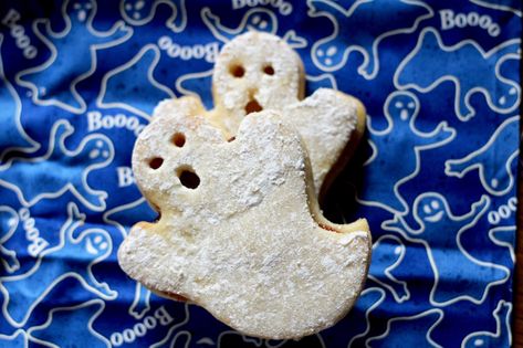 Halloween Ghost Linzer Cookies – Diary of a Mad Hausfrau Linzer Cookies, Ghost Cookies, Blanched Almonds, Almond Flavor, Cut Out Cookies, Almond Recipes, Halloween Ghost, Halloween Ghosts, Gingerbread Cookies