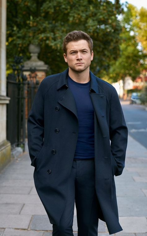 Eggsy Kingsman, Taron Edgerton, Taron Egerton Kingsman, Actors Male, Taron Egerton, Almost Famous, Movie List, Elton John, Good Looking Men