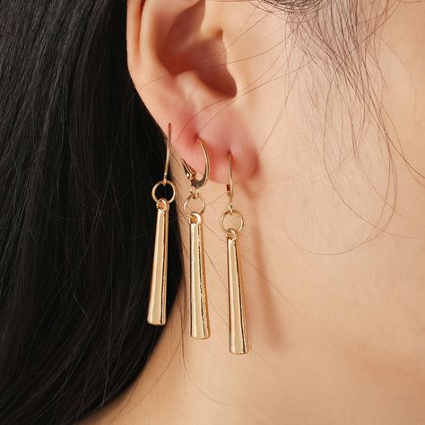 Gold Zoro Earrings, Cosplay Earrings, Anime Earrings, Gold Earrings Sets, Dangle and Drop Earrings, Jewelry Earrings, Zoro Earrings, Jewelry #WomenEarrings #CosplayEarrings #GiftForHer #Earrings #GoldEarringsSet #AnimeEarrings #Jewelry #KoreanEarrings #GiftForWomen #ZoroEarrings Zoro Earrings, Earrings Anime, رورونوا زورو, Anime Earrings, Cosplay Jewelry, Unisex Earrings, Anime Jewelry, Wedding Engagement Gifts, Ear Clips