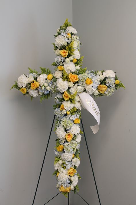 White Blue & Yellow Funeral Cross Blue Flower Bouquet, Corner Garden Ideas, Easter Flower Arrangements, Grave Flowers, Large Flower Arrangements, Cemetery Decorations, Unique Flower Arrangements, Flower Arrangement Designs, Aesthetic Garden