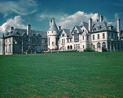 Nancy Barrett, Seaview Terrace, Rhode Island Mansions, Mexican Summer, Country Manor House, David Collins, Gothic Mansion, Dark Shadows Tv Show, Country Manor