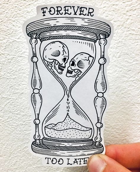 #CoolTattoos #TattooArt #InkMaster #TattooDesigns #InkedUp #TattooLovers #InkInspiration #TattooIdeas #CreativeInk #TattooStyle Hourglass Skull, Flash Art Tattoos, Lines Tattoo, Forever Tattoo, Hourglass Tattoo, Graffiti Tattoo, Forearm Tattoo Design, Tattoo Zeichnungen, Creepy Tattoos