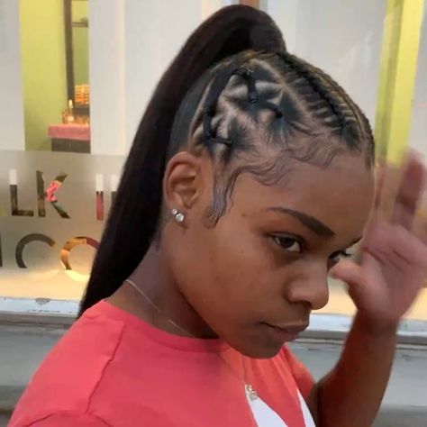 Racquel Mack on Instagram: “Stitch braids Rubber bands Ponytail @crownedbyrm Appointments Available #licensedstylist #phillystylist #extendedponytail” Rubber And Ponytail, Rubber Band Ponytail Hairstyles, Ponytail With Rubber Bands, Rubber Band Hairstyle, Rubber Band Ponytail, Extended Ponytail, Rubber Band Hairstyles, Drawstring Ponytail, Stitch Braids