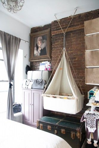 had we not transformed our closet into Clara's baby nook... this would have been a must! neat Hanging Bassinet, Tiny Nursery, Baby Corner, Space Saving Hacks, Small Nurseries, Tiny Apartment, In The Corner, Nursery Inspiration, Small Apartment