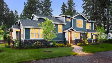 Choosing a color for your home’s exterior can be daunting—the selection can make or break its allure. But before you play it safe, check out these trends. Teal Exterior House, Teal Exterior House Paint, Color For 2023, House Siding Options, Outside House Colors, Exterior House Paint, Beautiful Exterior, Siding Options, Trending Paint Colors