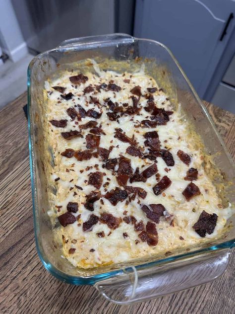 Marry Me Chicken Dip Marry Me Chicken Dip, Keto Italian Chicken, Italian Chicken Casserole, Keto Easy Recipes, Yum Snacks, Cooking In The Midwest, Cookout Dishes, Hot Dips, Luke Brown