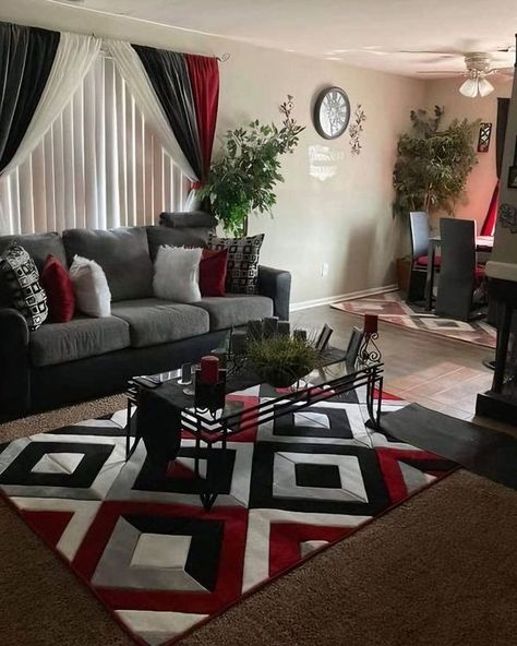 Red House Decor, Dining Room Living Room Combo, Luxury Dining Room, Curtain Ideas, Red House, Luxury Dining, Dining Room Living Room, White And Red, House Decor