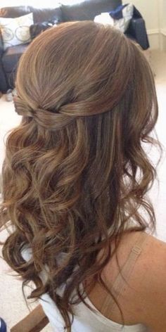 Hairstyle Bridesmaid, Medium Length Curls, Medium Length Updo, Wedding Hair Half, Bridesmaid Hair Medium Length, Wedding Hairstyles Medium Length, Wedding Hairstyles Half Up Half Down, Long Curls, Hair Images