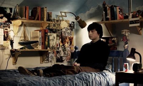 Submarine Film, Oliver Tate, Submarine 2010, Movie Bedroom, Submarine Movie, Richard Ayoade, Brat Pack, Bedroom Scene, Ghost World