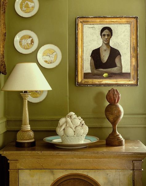 9 Fabulous Shades of Green Paint and One Common Mistake Churlish Green, Harlem Apartment, Bridges Photography, Sheila Bridges, Breakfast Room Green, Family Room Paint, Best Neutral Paint Colors, Wallpaper Store, Frames Wall