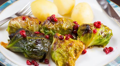 Norwegian Dishes, Swedish Christmas Food, Sweden Food, Nordic Recipes, Cabbage Stuffed, Scandinavian Cooking, Swedish Foods, Learning Swedish, Stuffed Vine Leaves